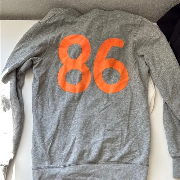 Pink - Picture 3 of 3